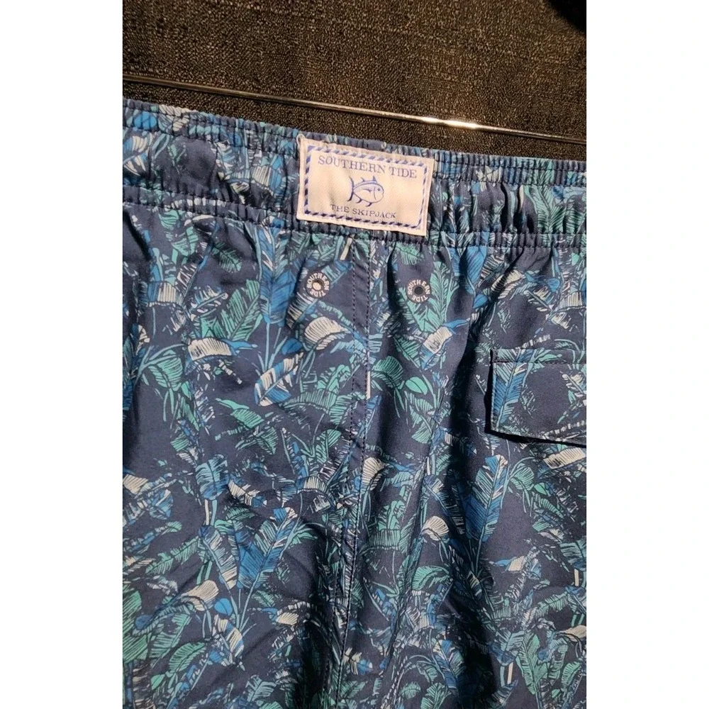 SOUTHERN TIDEMen's Banana Leaf Swim Trunk‎ Board Shorts Blue Tropical Sz XL NEW